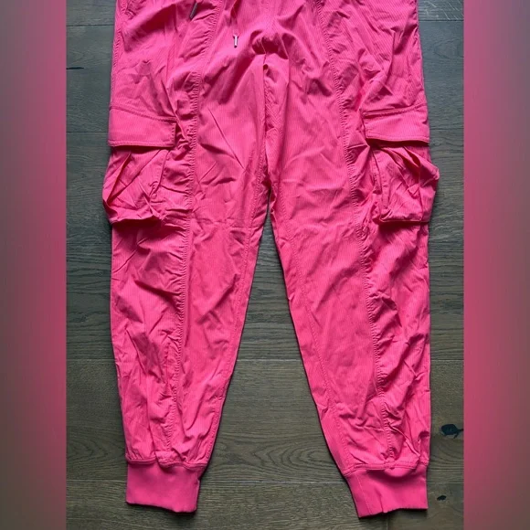 Lululemon Dance Studio Relaxed-Fit Mid-Rise Cargo Joggers Sakura Pink Size Large - Picture 5 of 15